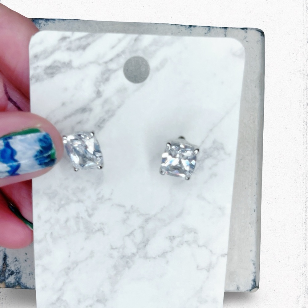 4926u. Glass Bling Stud Earrings - Picture 2 of 5